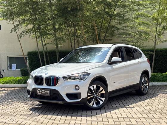 BMW X1 2.0 16V TURBO ACTIVEFLEX SDRIVE20I 4P AUTOMÁTICO